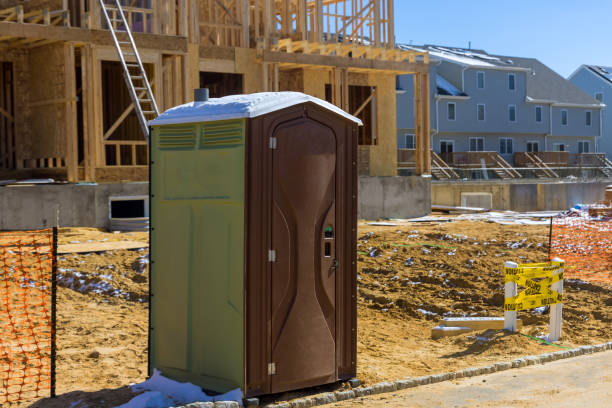Professional porta potty rental in Rexland Acres, CA